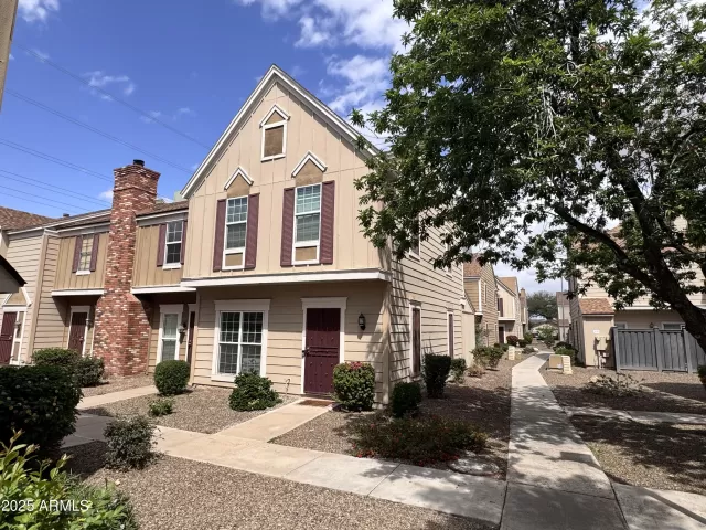 MLS: 6844918 Condo For Sale