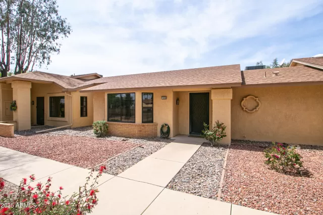 MLS: 6844929 Condo For Sale