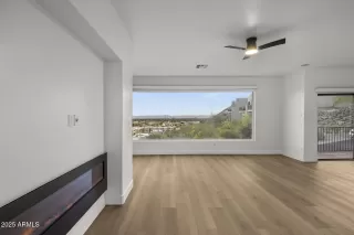 Photo #3: 6845104 Listing