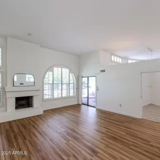 Photo #1: 6845134 Listing