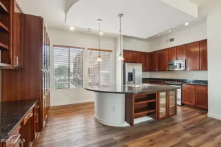 Photo #1: 6845152 Listing