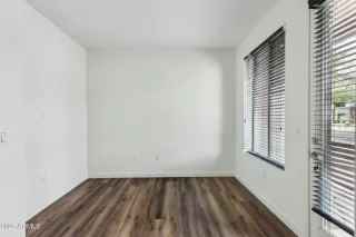 Photo #4: 6845152 Listing