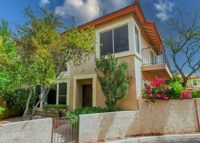 MLS: 6845211 Condo For Sale