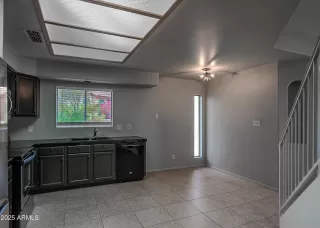 Photo #2: 6845211 Listing