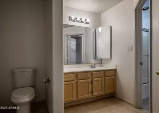 Photo #6: 6845211 Listing