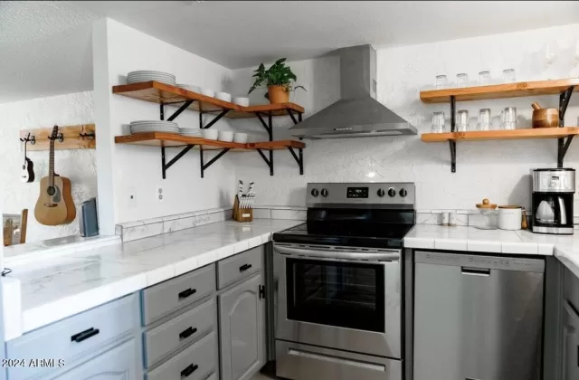 MLS: 6845240 Condo For Sale