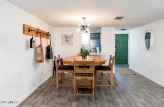 Photo #4: 6845240 Listing 