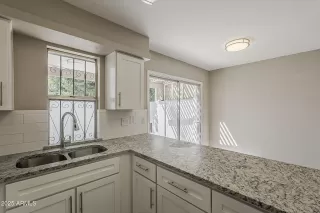 Photo #3: 6845268 Listing