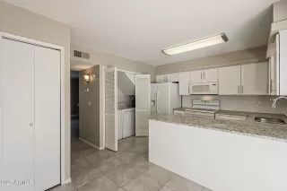 Photo #4: 6845268 Listing