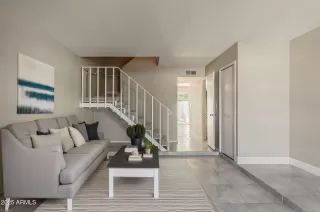 Photo #6: 6845268 Listing