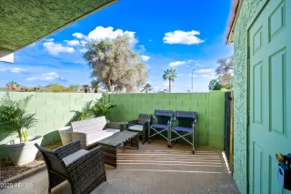 Photo #4: 6845286 Listing 