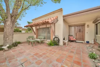 Photo #4: 6845318 Listing 