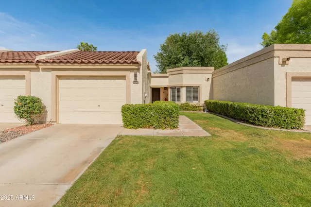 MLS: 6845331 Condo For Sale