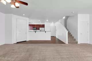 Photo #3: 6845340 Listing