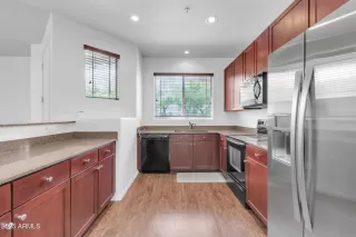 Photo #6: 6845340 Listing