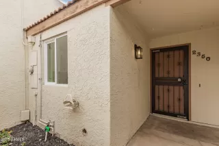 Photo #3: 6845726 Listing 
