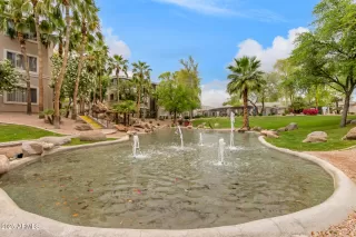 Photo #4: 6845741 Listing