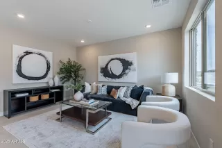 Photo #4: 6845749 Listing 