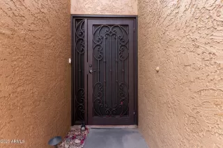 Photo #4: 6845766 Listing