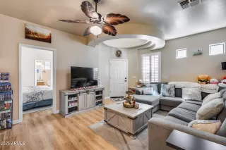 Photo #1: 6845844 Listing