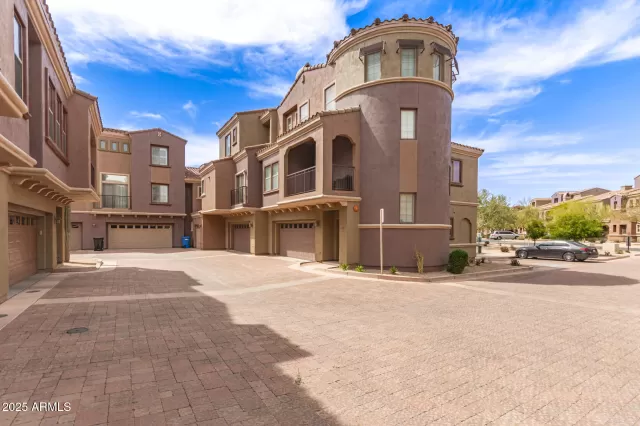 MLS: 6845932 Condo For Sale