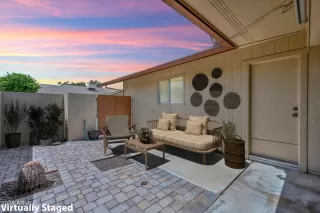 Photo #3: 6846069 Listing