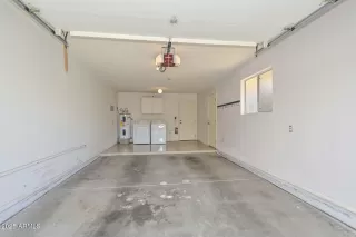 Photo #6: 6846069 Listing