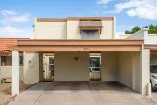 Photo #1: 6846137 Listing 