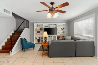 Photo #3: 6846137 Listing 