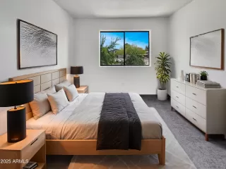 Photo #3: 6846319 Listing 