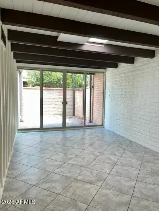 Photo #2: 6846330 Listing 