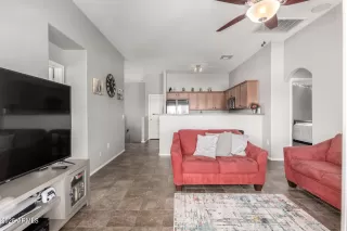 Photo #3: 6846575 Listing 