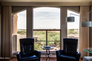 Photo #4: 6846578 Listing