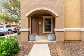 Photo #2: 6846600 Listing