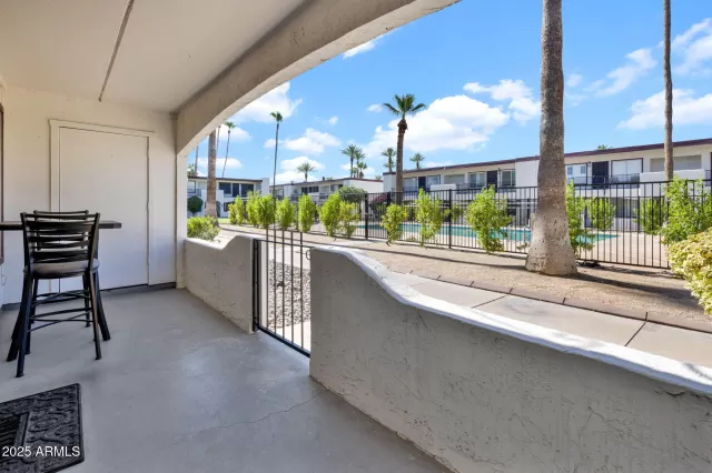 MLS: 6846795 Condo For Sale