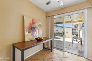 Photo #3: 6846802 Listing