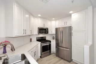 Photo #1: 6846947 Listing 