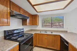 Photo #6: 6847015 Listing