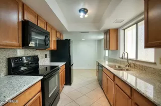 Photo #3: 6847300 Listing 