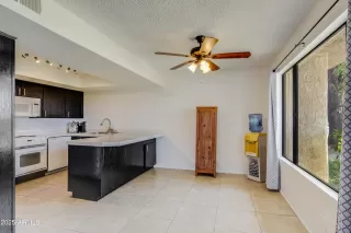 Photo #3: 6847660 Listing 