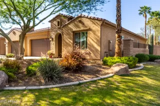 Photo #1: 6847846 Listing