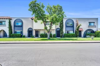 Photo #1: 6848029 Listing