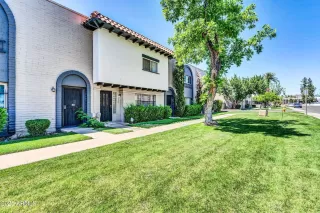 Photo #3: 6848029 Listing