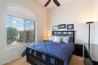 Photo #5: 6848037 Listing 