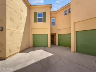 Photo #1: 6848095 Listing