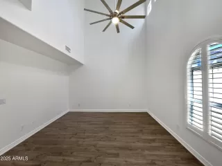 Photo #3: 6848095 Listing