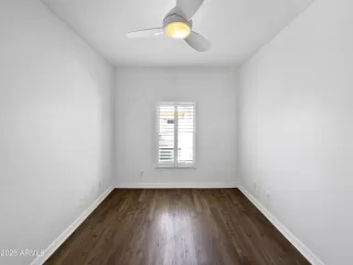 Photo #5: 6848095 Listing