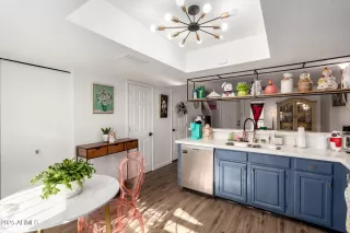 Photo #6: 6848150 Listing 