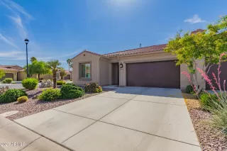 Photo #2: 6848372 Listing 
