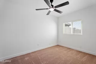 Photo #6: 6848403 Listing 